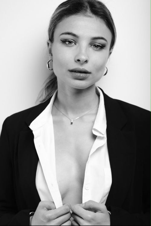 Valentina T, modella a Torino — DS Model Management