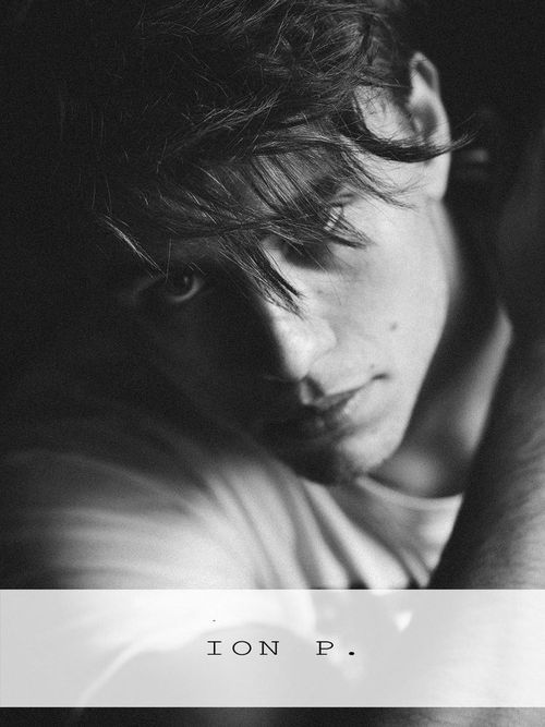 Ion P, modello a Torino — DS Model Management
